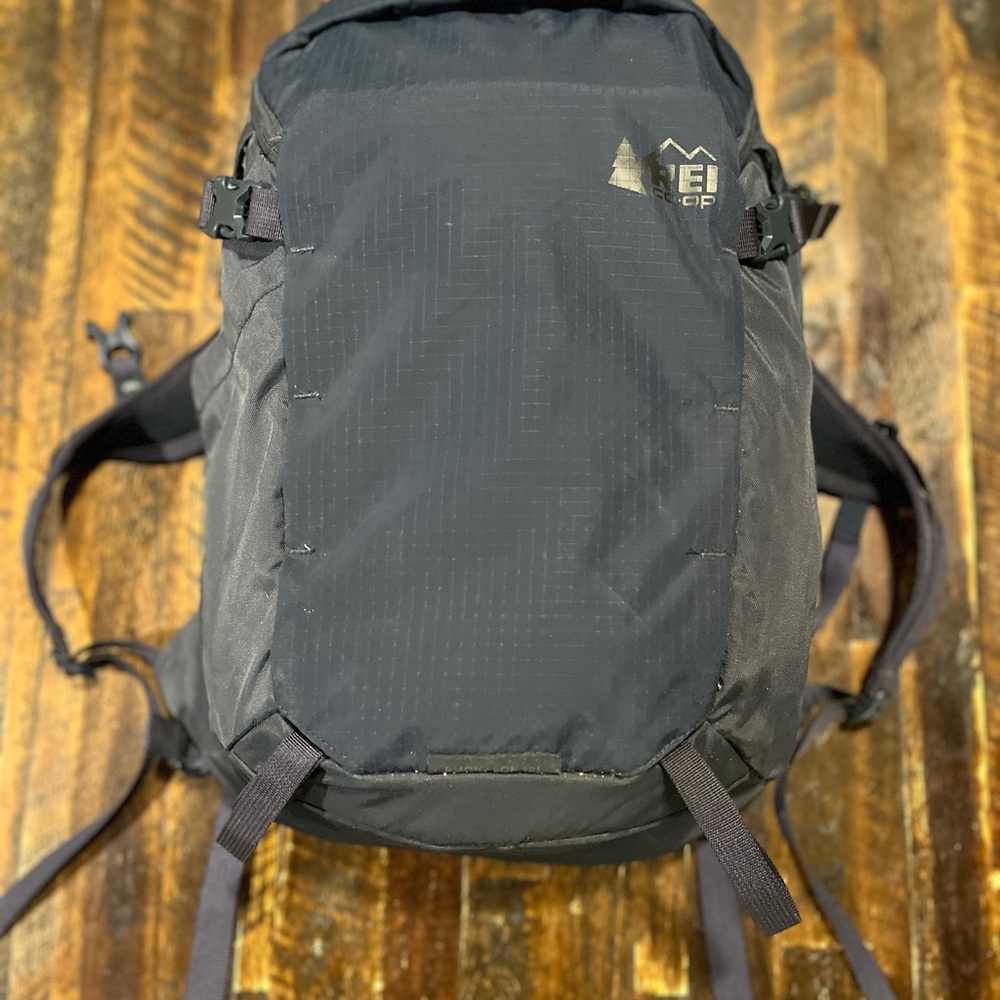 REI Co-op Ruckpack 18 Hiking Backpack